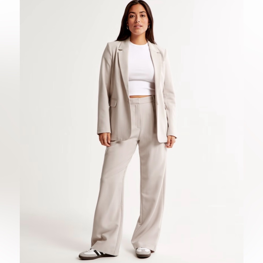 Abercrombie & Fitch Sloan Trousers Size 28/6L NWT